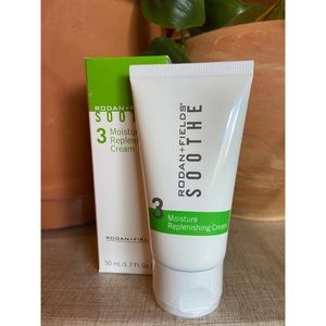 R+F Soothe Moisture Replenishing Cream -Brand New!